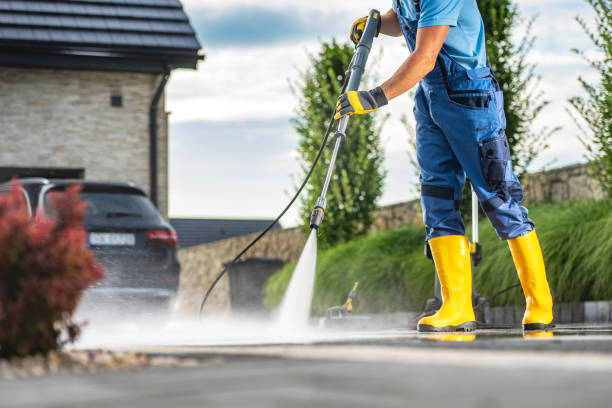 Best Sidewalk and Walkway Cleaning  in Fruitdale, CA